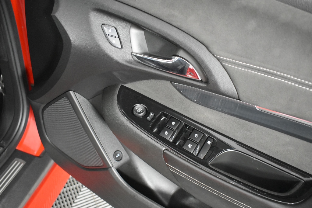 Yellowglen Yellow Sparkling NV (4 Cluster Pack) (24x 200mL).