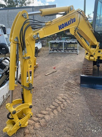 PURE EVOKE Play Portable Music System for Indoors and Outdoors - DAB+/FM ra