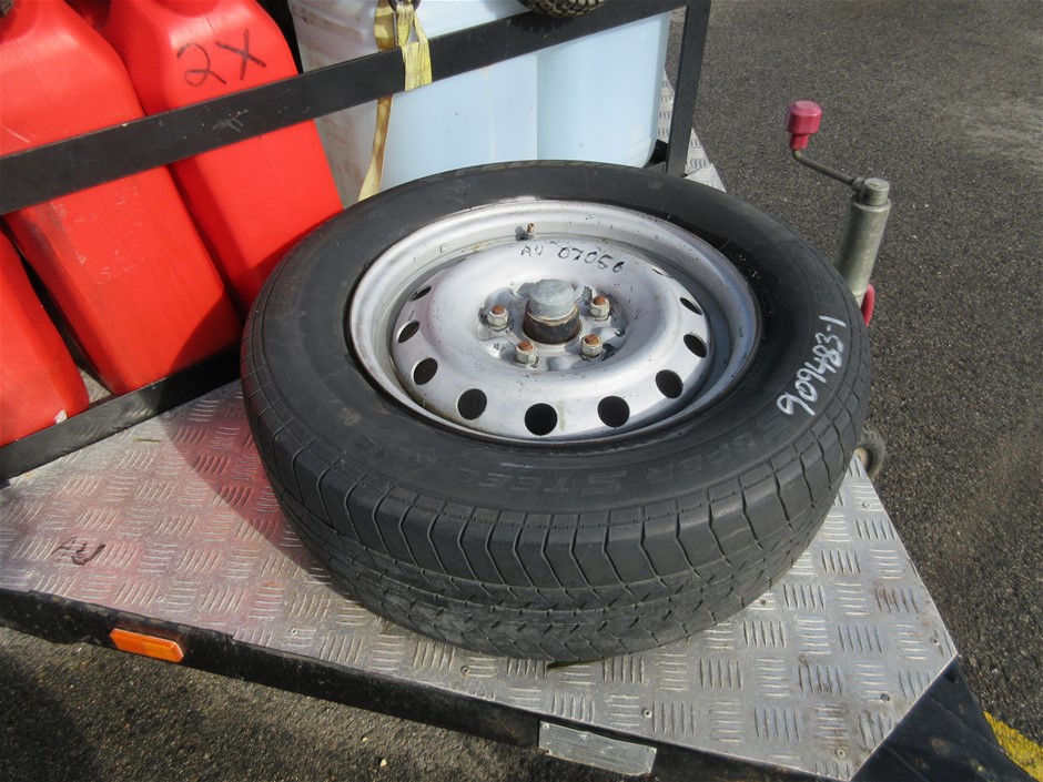 18 x Assorted Kitchen and Home Appliances, comprising: