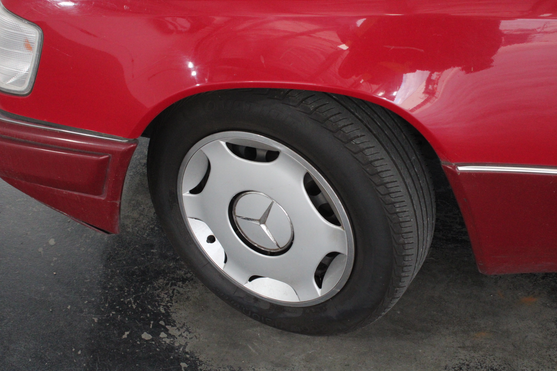 VORNADO 660 Whole Room Air Circulator, White.