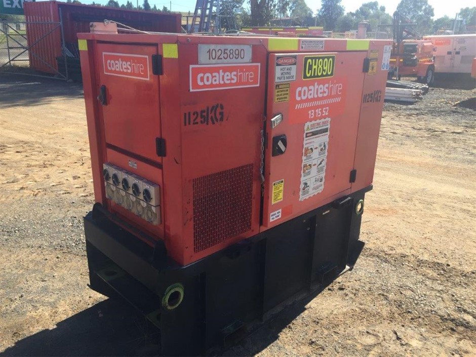 21ft x 19ft Garage / Carport (Unused)