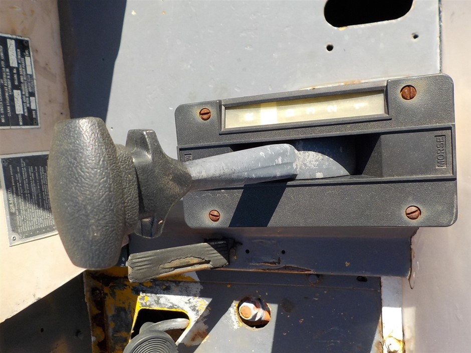 Wolf Blass Red Label Sauvignon Blanc (6x 750mL). Current Vintage Release.