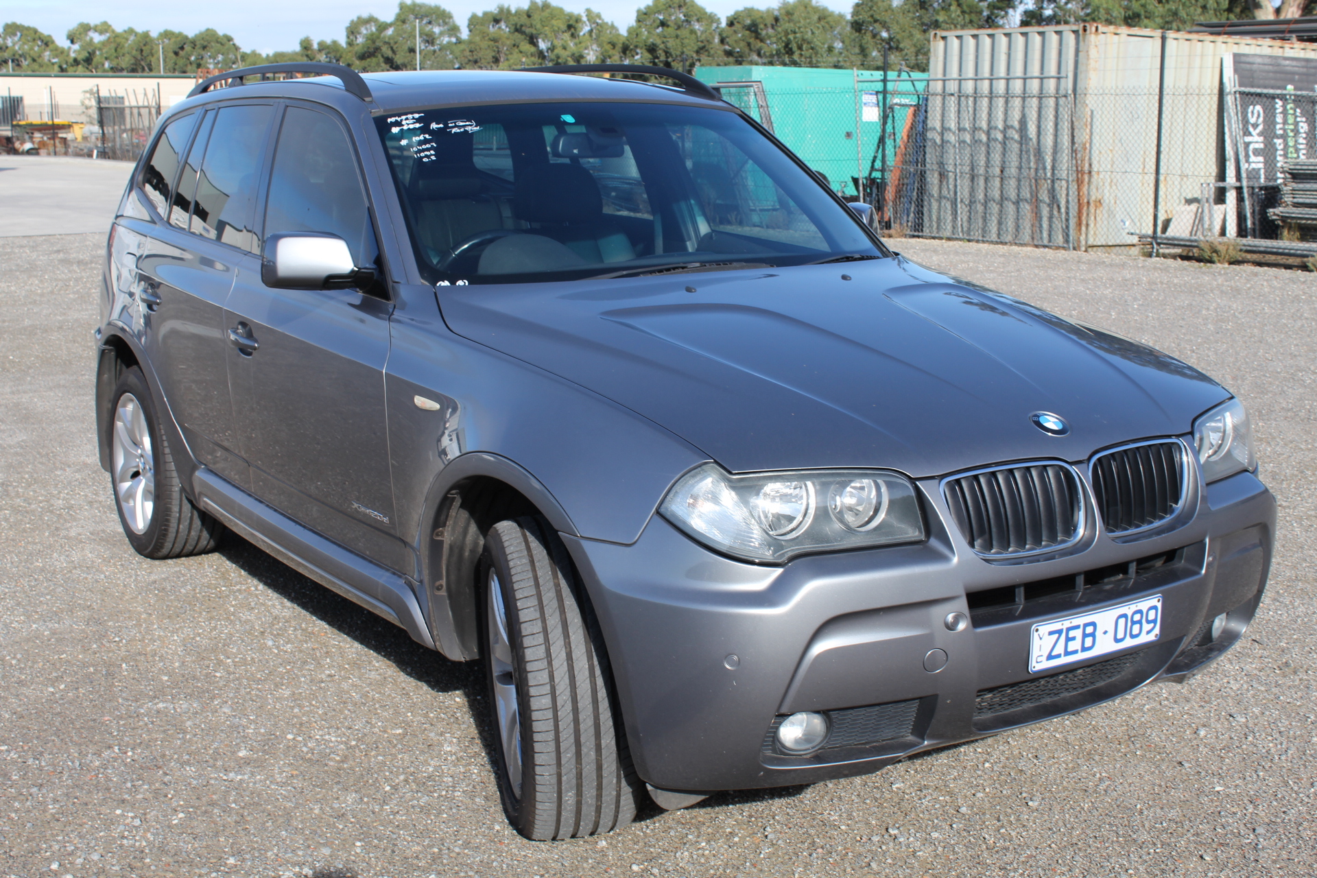 CALVIN KLEIN Women's Must Convertible Mono Camera Bag, Black (BEH), K60K613