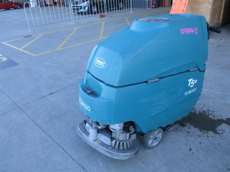 TURBO MAGIC Turbo Spin Mop Hand Press. NB: Minor Use, Missing Mop Stick & H