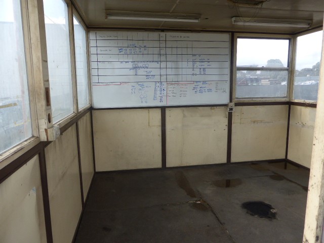 3 x Assorted Mugs/Cups Including KIKKERLAND Pixel Heart Morphing Mug, CHASI