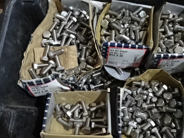 PHILIPS Sonicare Cordless Power Flosser 3000, Mint, Model: HX3826/34. NB: M