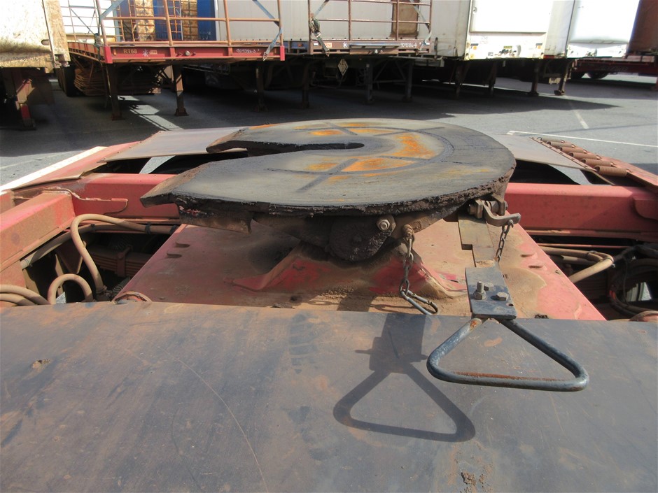 PHILIPS 3000 Series Stand Garment Steamer with Tilting StyleBoard STE3170/8