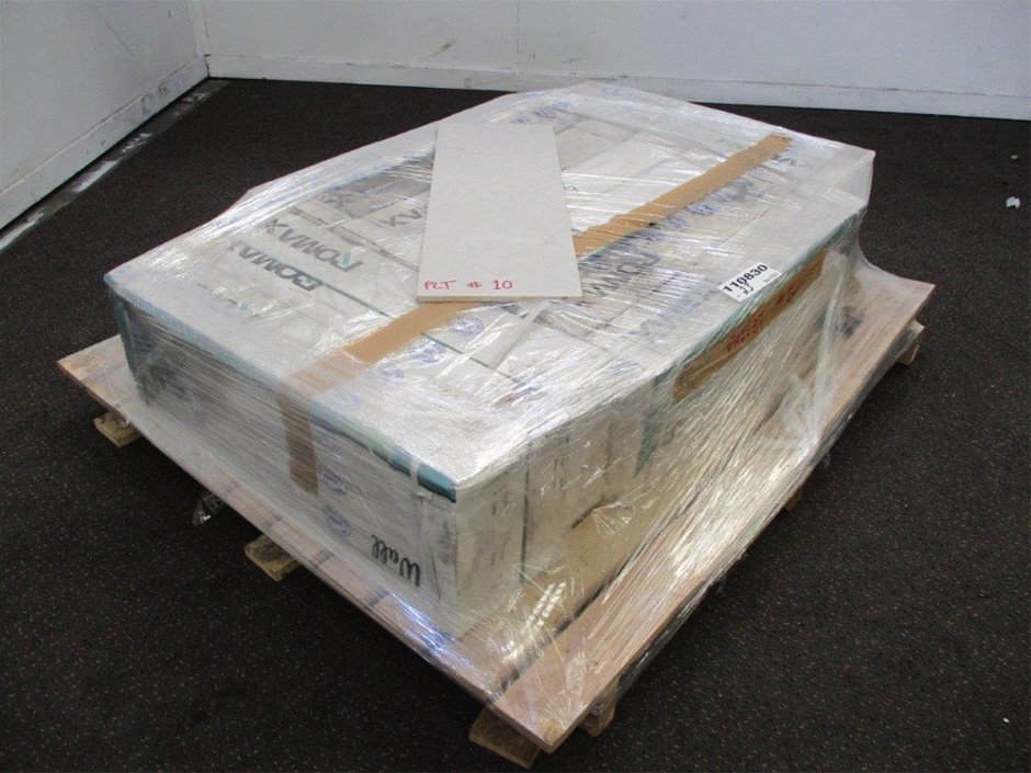 Vintage Enameled Easter Egg Diamante Jewelry Organizer Trinket Box Décor