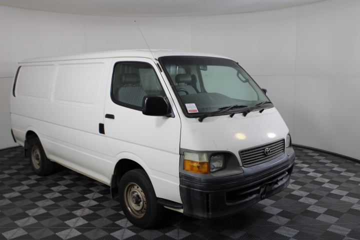 0.14 Carat round 4 diamond