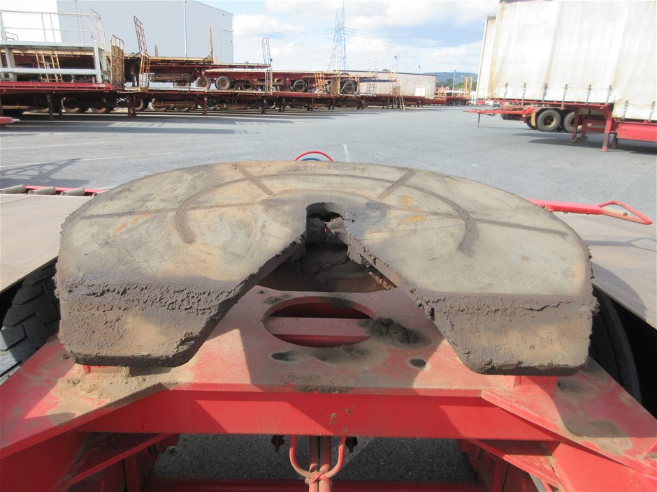 Waterproof  Watch Barrel Shaped Transparent Red Color Quartz Watch Popular