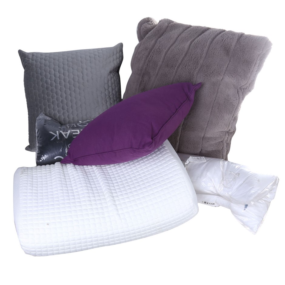 0.08ct Untreated Natural Pink-Champagne Diamond