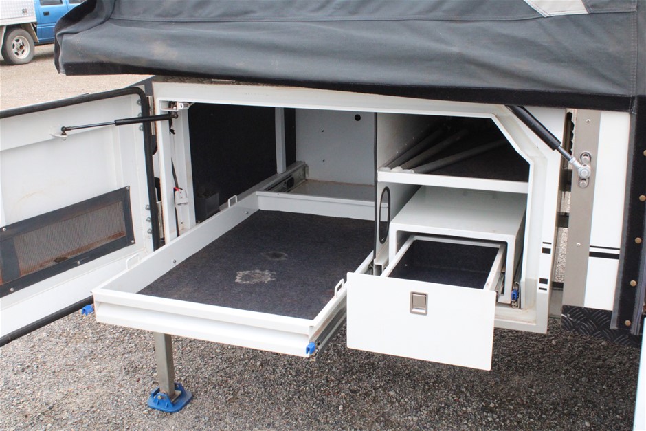 RIP CURL Women's Classic Ribbed T-Shirt, Size S, Hot Pink. RRP: $50.  Buyer