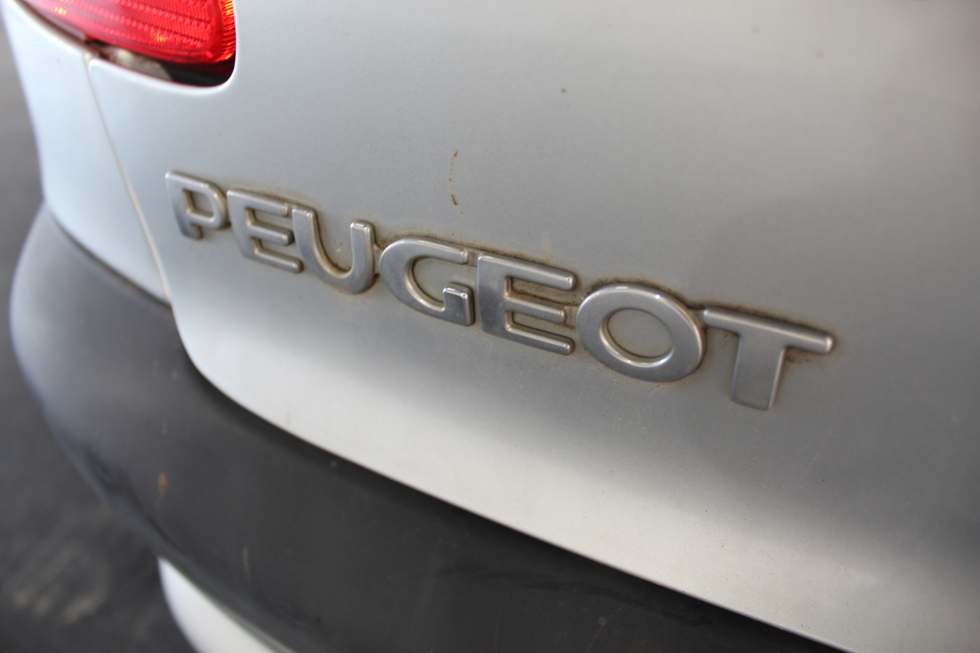 Snake + Herring Teardrop Riesling 2022 (6x 750mL) WA