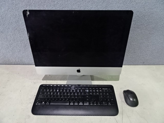 <p>BT Walkie Stacker</p>