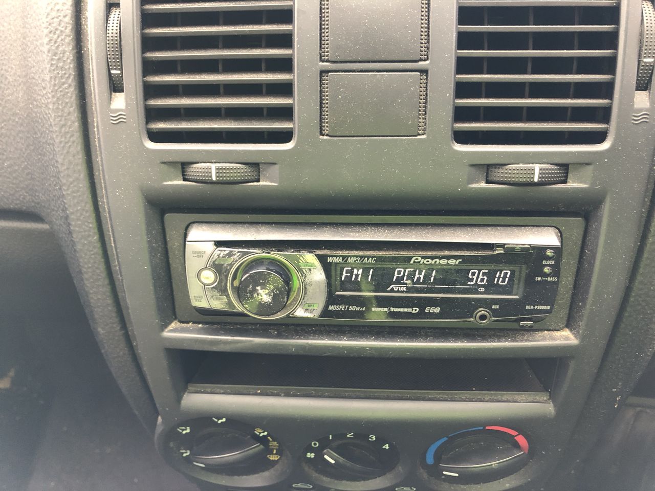 One Kilo of Australia KGV/King George VI/Queen Elizabeth Mix Date