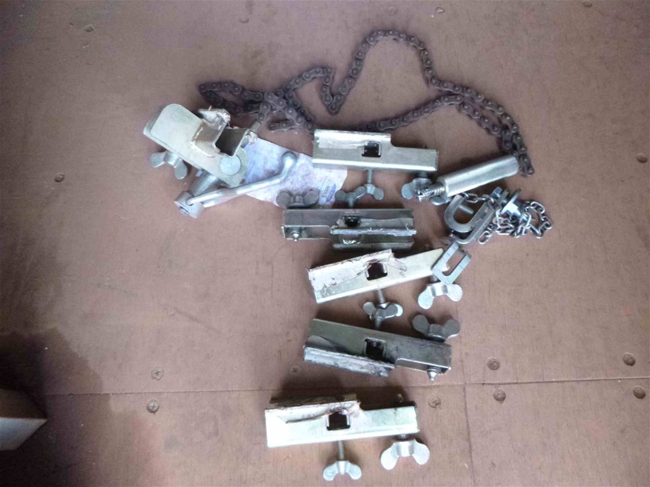 HUDSON LIVING Studio 6 LED Pendant Light,  E27, Black.