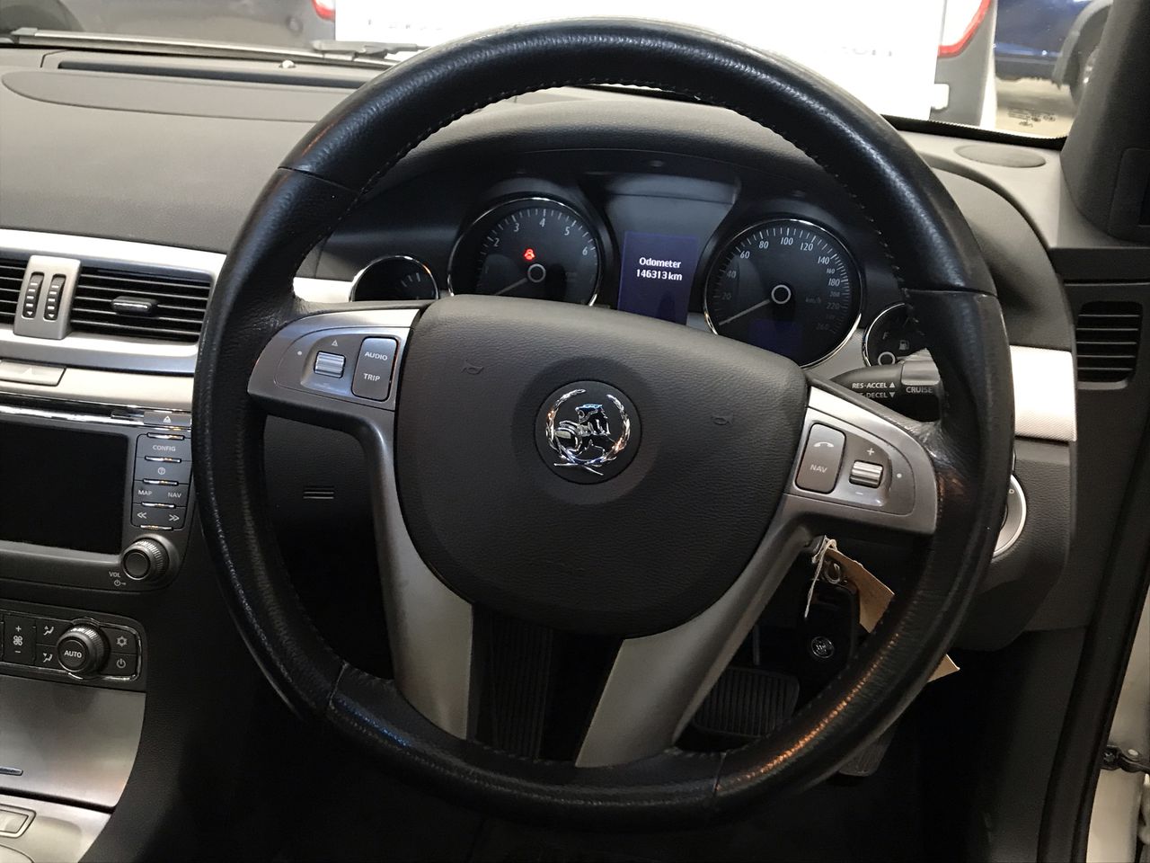 TOMMY HILFIGER Women's Cardigan, Size XL, 75% Viscose, 112 Ivory (IVY).