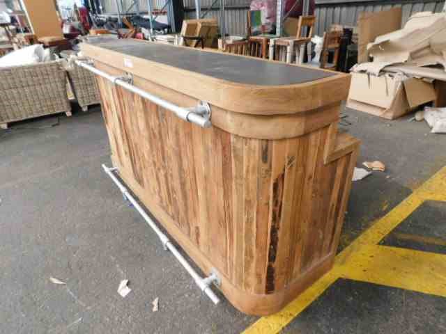 Wolf Blass Red Label Cabernet Merlot (6x 750mL).