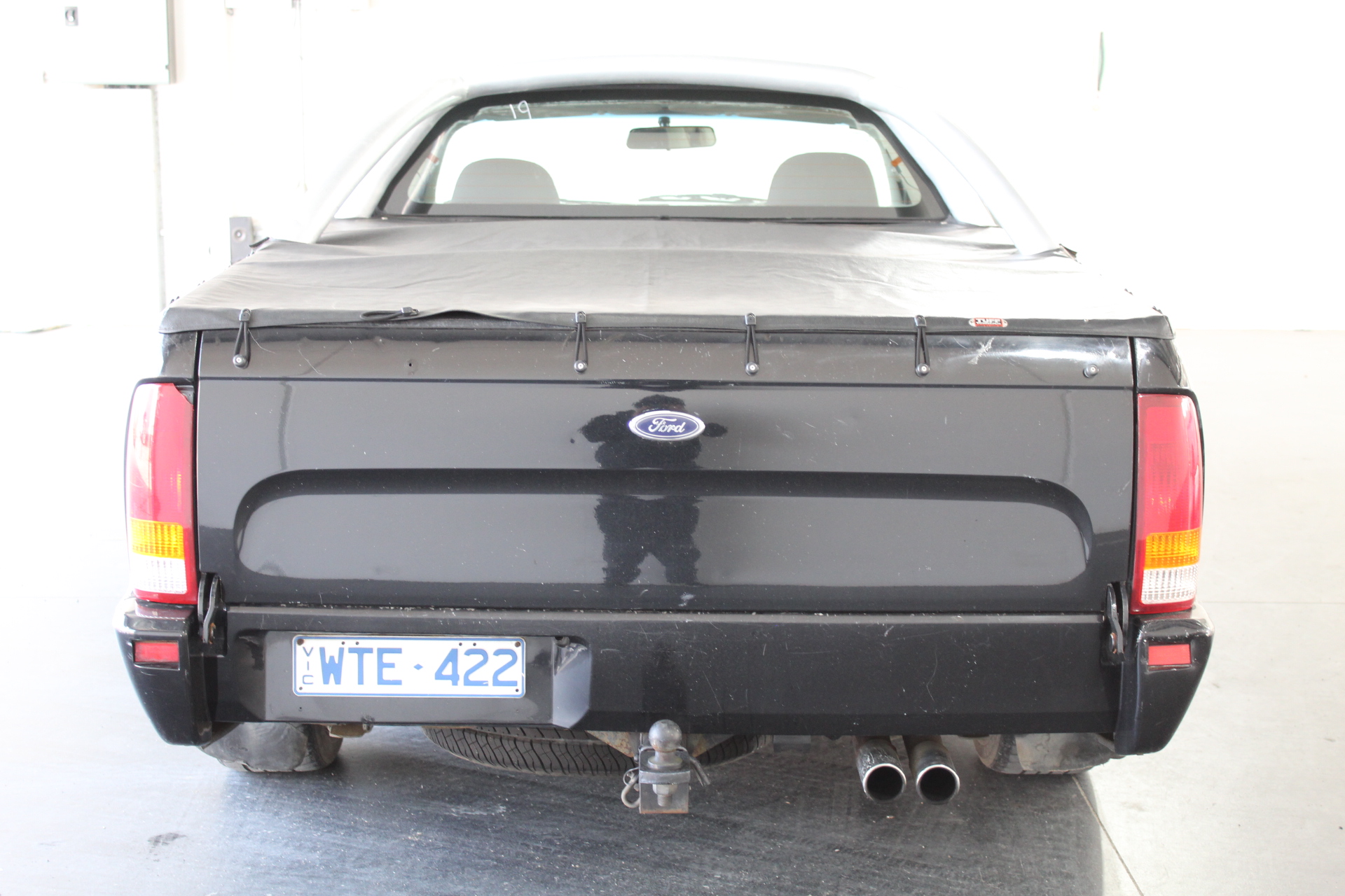 By The Vineyard Mixed Pack Pinot Grigio & Chardonnay (12x 750mL). SEA.