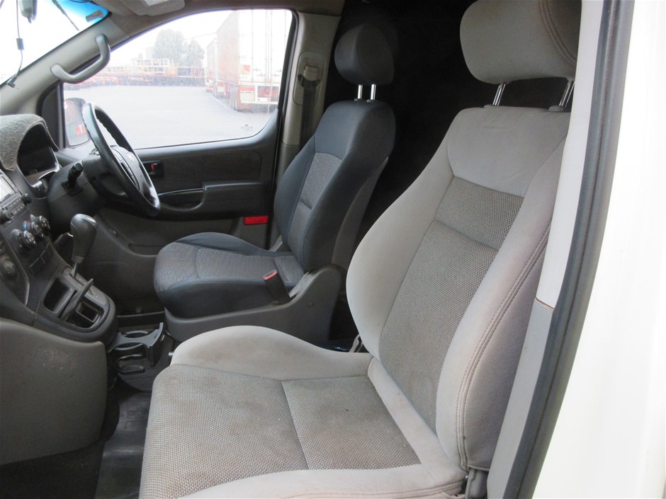 BONA Hardwood Floor Spray Mop, Includes 28.75 oz. Cartridge