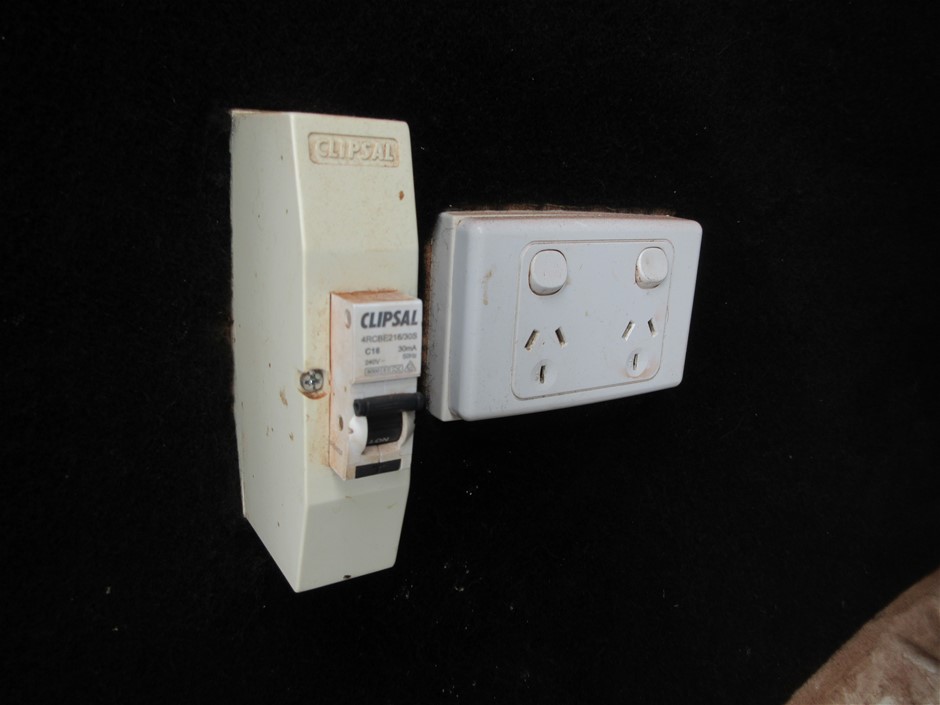 ODYSSEY LIVING Dream Comfort Memory Foam Pillow.