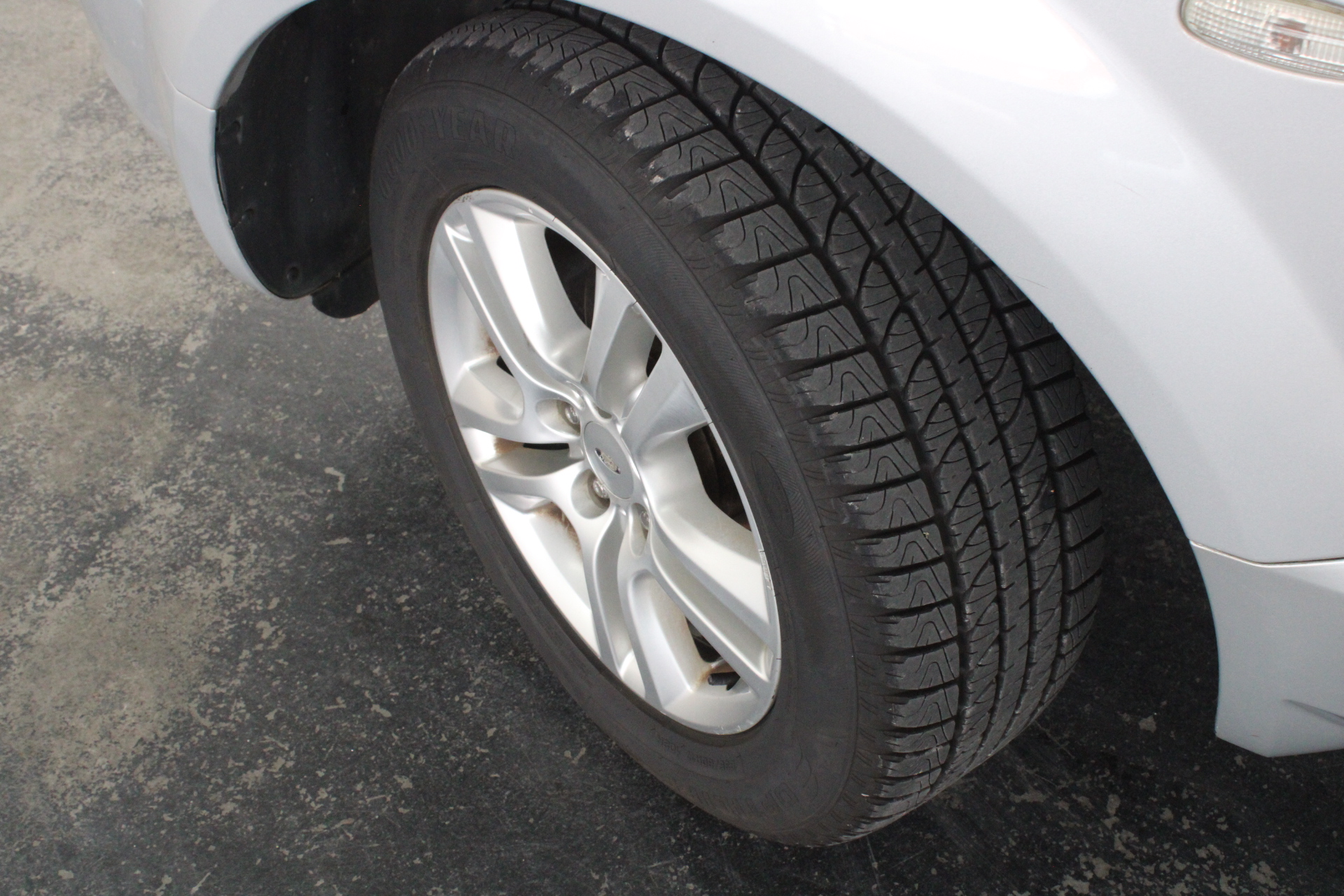 V-MAX HIFU Facial Device