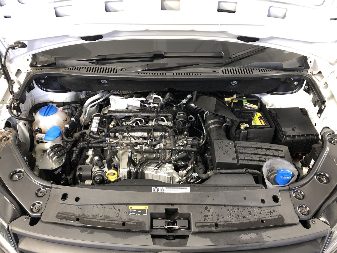 Elegant 18K Yellow Gold plated Simulated Diamond anklet