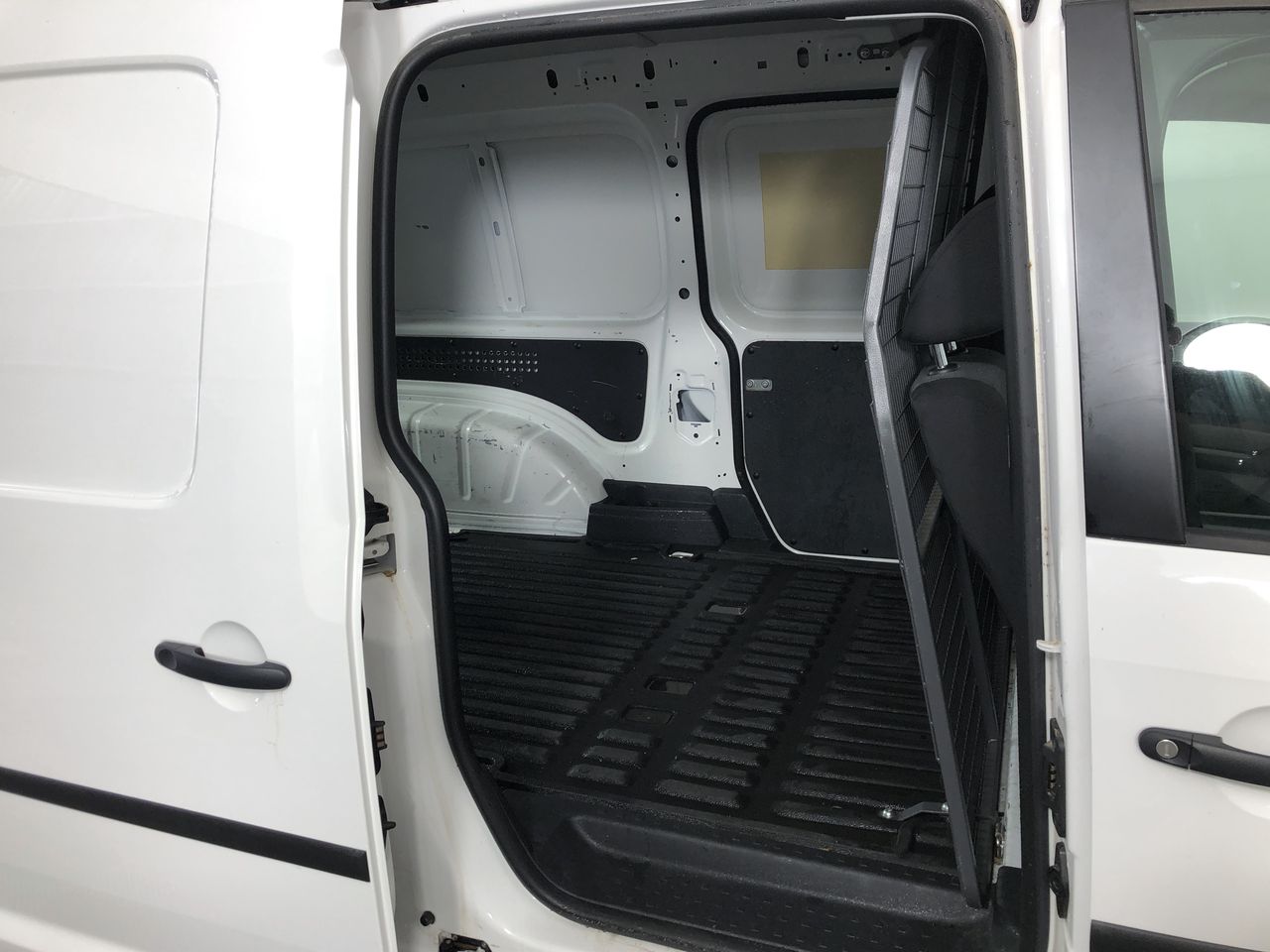 Elegant 18K White Gold plated Simulated Diamond Set