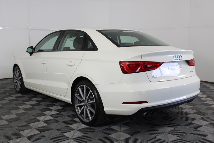 ADIDAS Men's TR-ES Woven Shorts, Size AU 2XL 7", Black/White, IC6976.  Buye