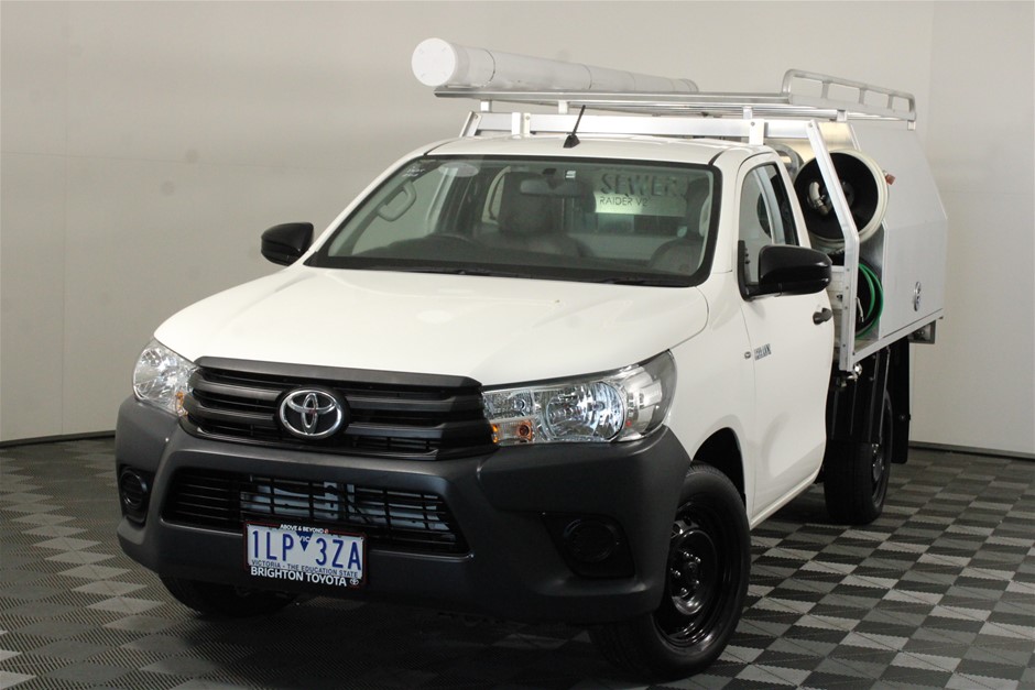 Little Giant Pinot Noir (6x 750mL).