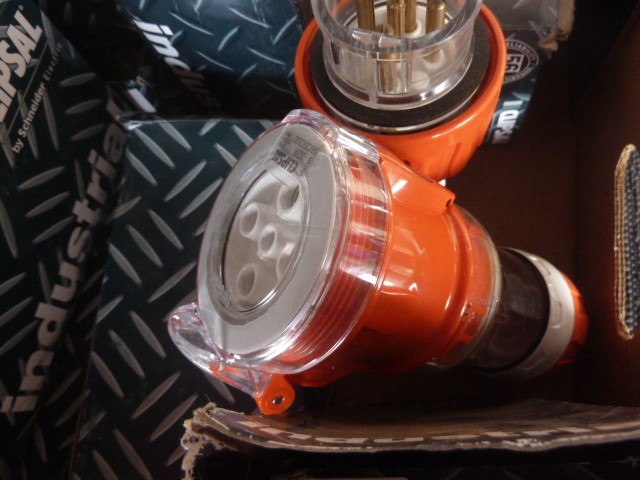 Little Giant Buttery Chardonnay (6x 750mL), Adelaide Hills.