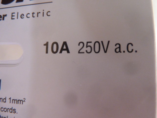 Little Giant Pinot Noir (6x 750mL). Current Vintage Release