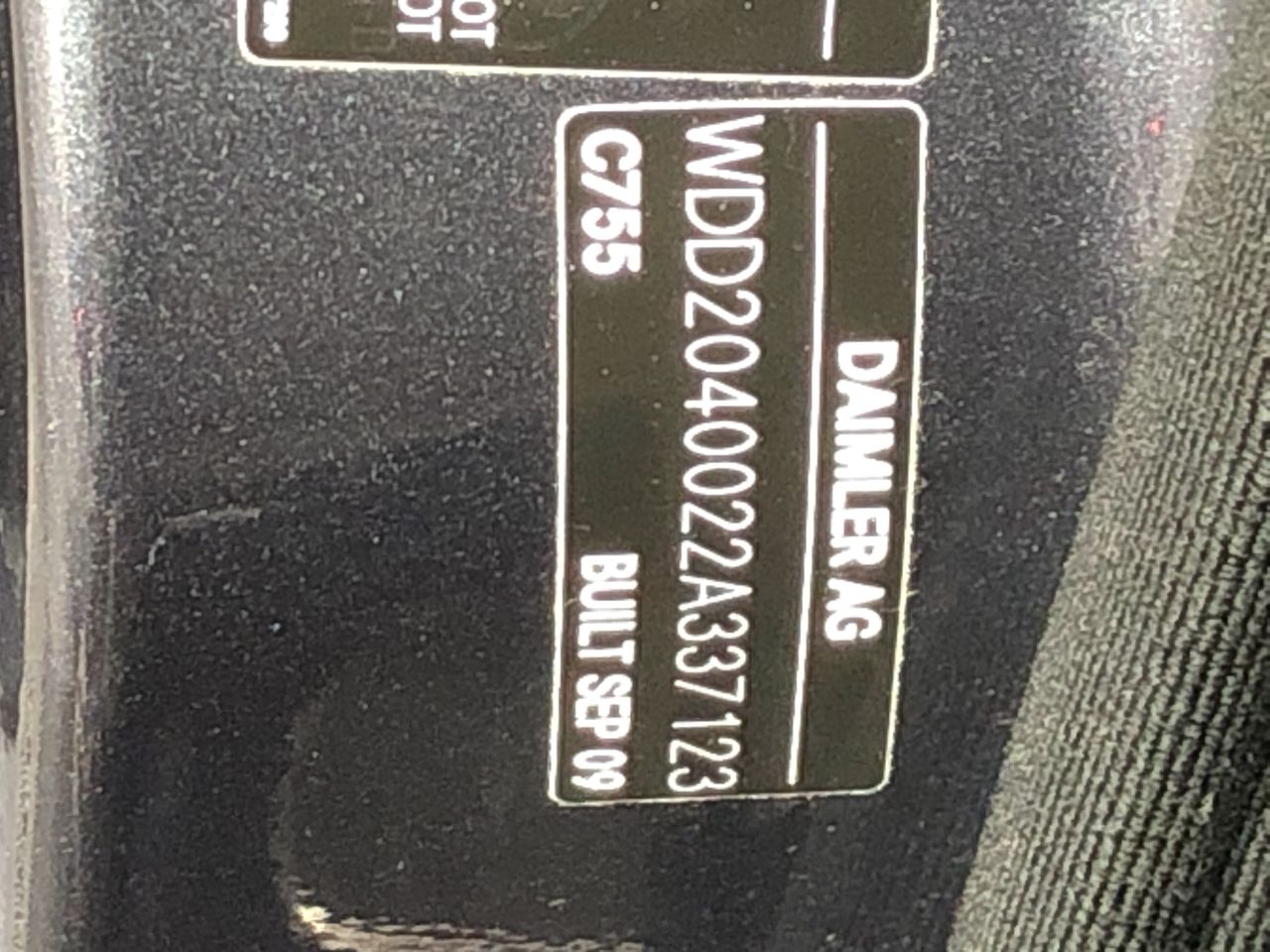 60 Pairs x FEATHER TOUCH Silver Lined Latex Gloves, Size 7-7.5 / M, Colour: