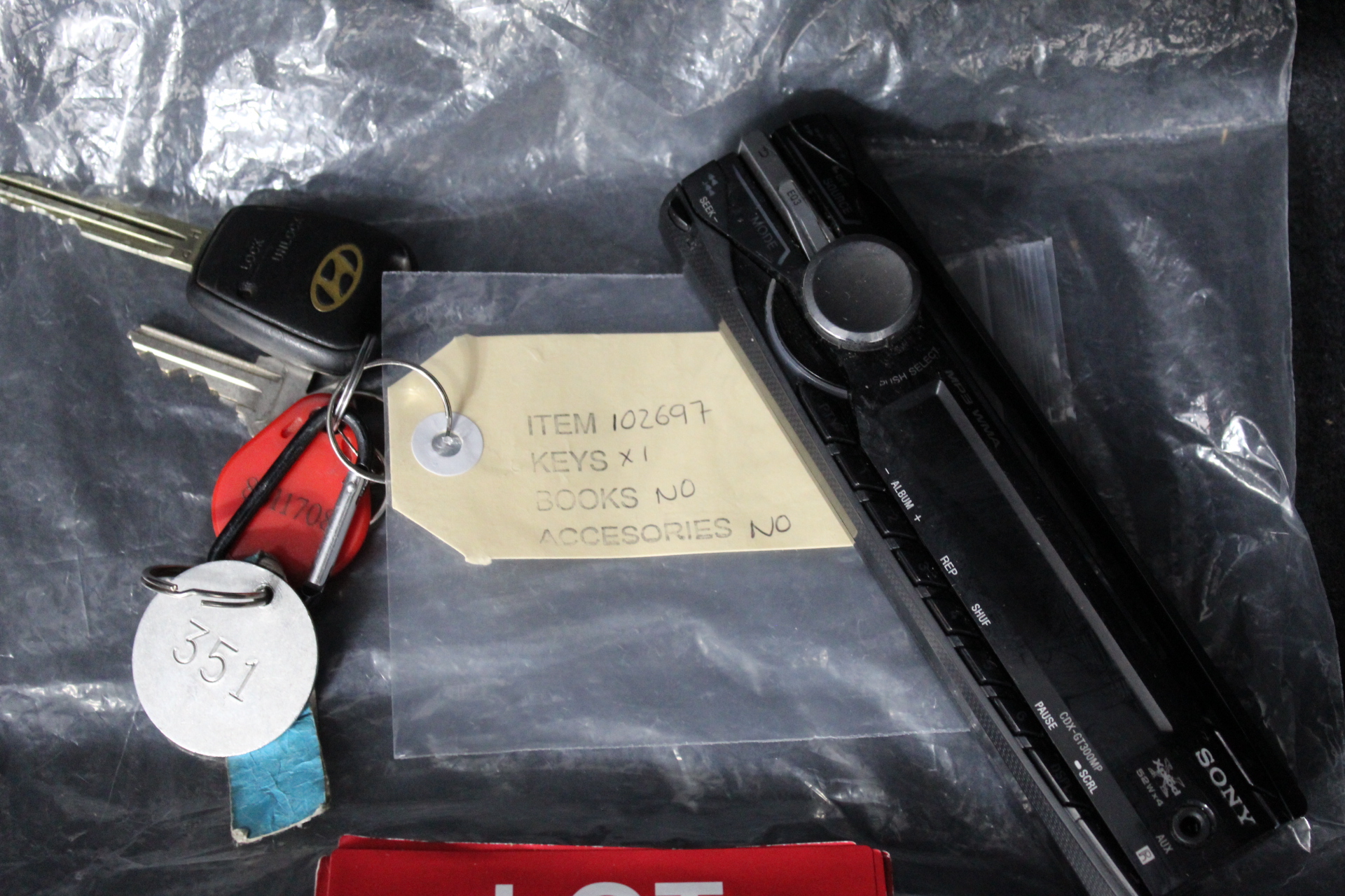 Jules Roy Pinot Noir 2024 (6x 750mL), France.