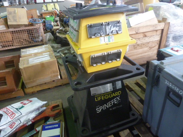 Fishbone Blue Merlot 2023 (6x 750mL) Geographe