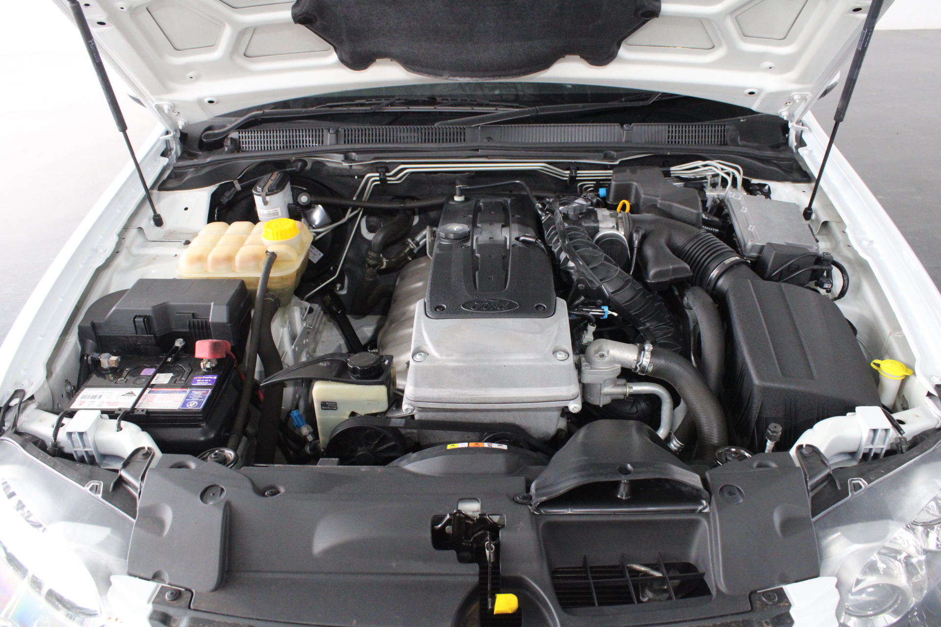 T'Gallant Encore Pinot Grigio (6x 750mL).