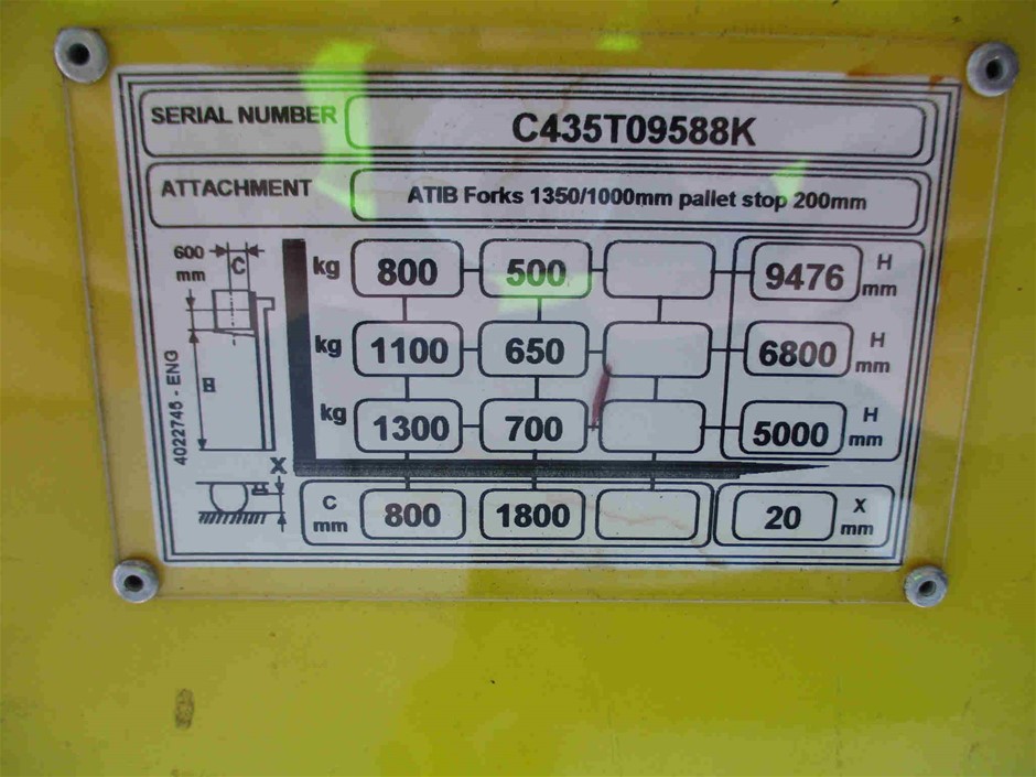 The Hero `Preservative Free` Pinot Noir 2023 (6x 750mL) SA