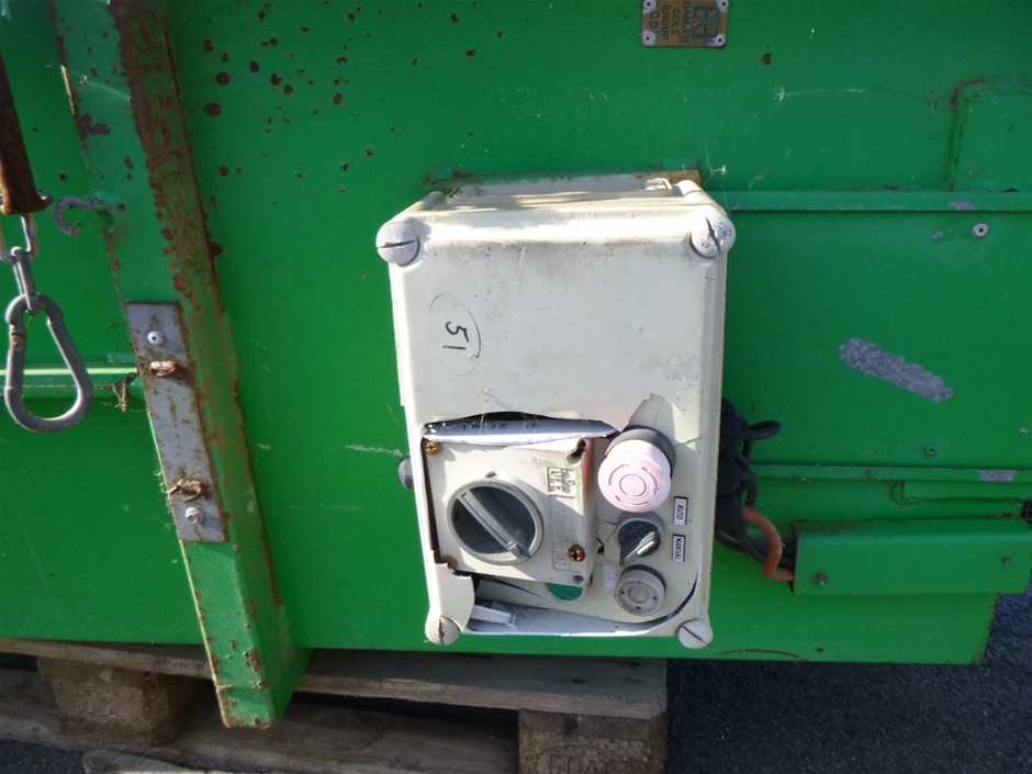 <p>2015 Tip N Go 8x4 Tandem Plant Trailer</p>