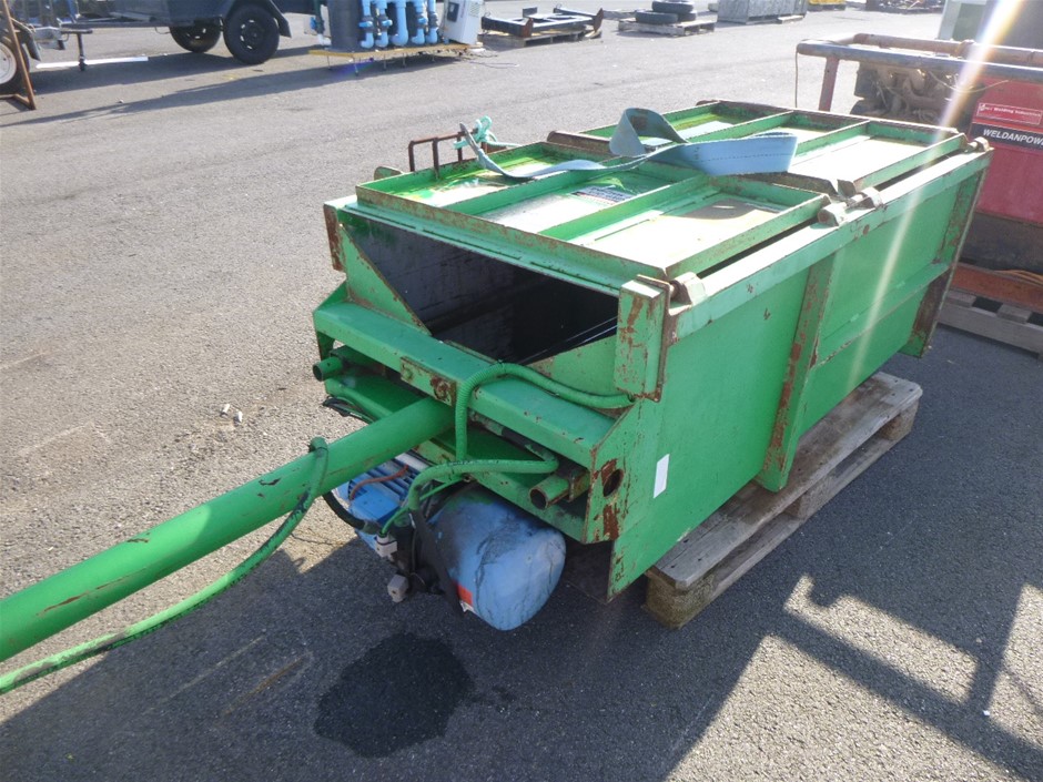 <p>2020 Tip N Go Trailers 7x4 Single Plant Trailer</p>