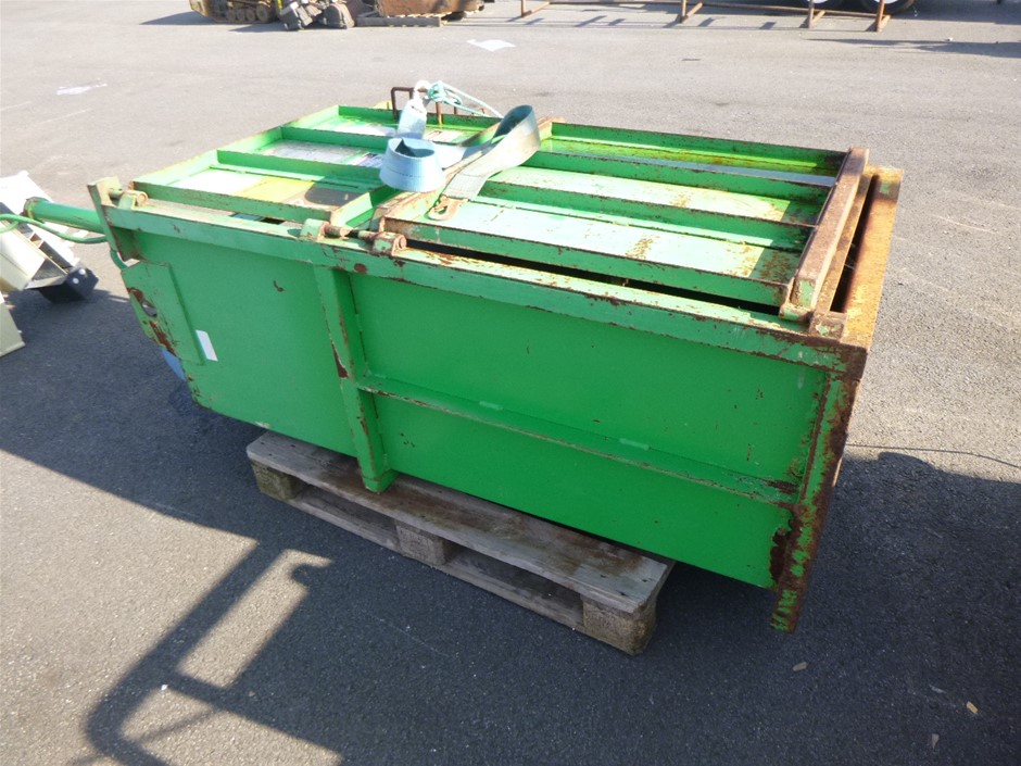 <p>Ingersoll Rand 731E Trailer Mounted Compressor</p>