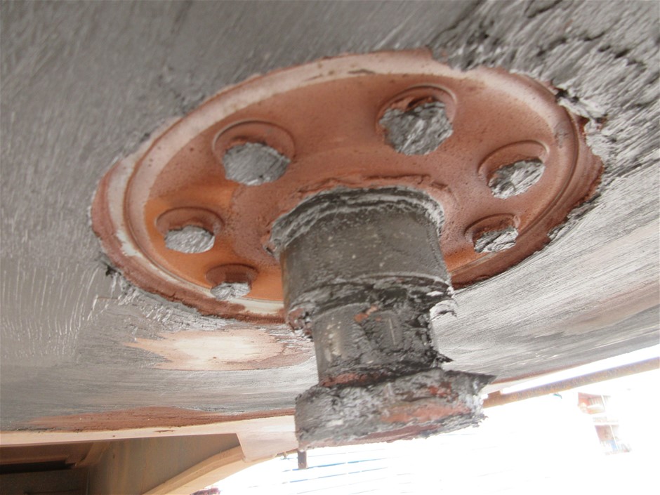 <p>2016 Snorkel UL32 Vertical Man Lift</p>