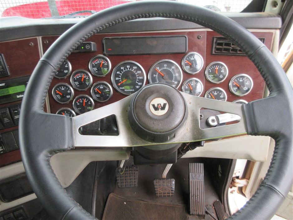 6mm Amethyst Gemstones Beaded Bracelet.