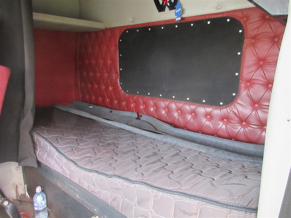 6mm Dyed & Heated Turquoise Gemstones Beaded Bracelet.