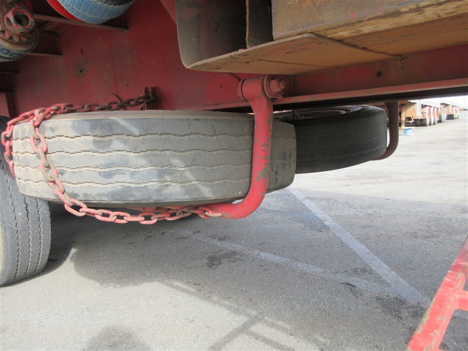 10mm Malaysia 'Jade' Quartz Gemstones Beaded Bracelet.