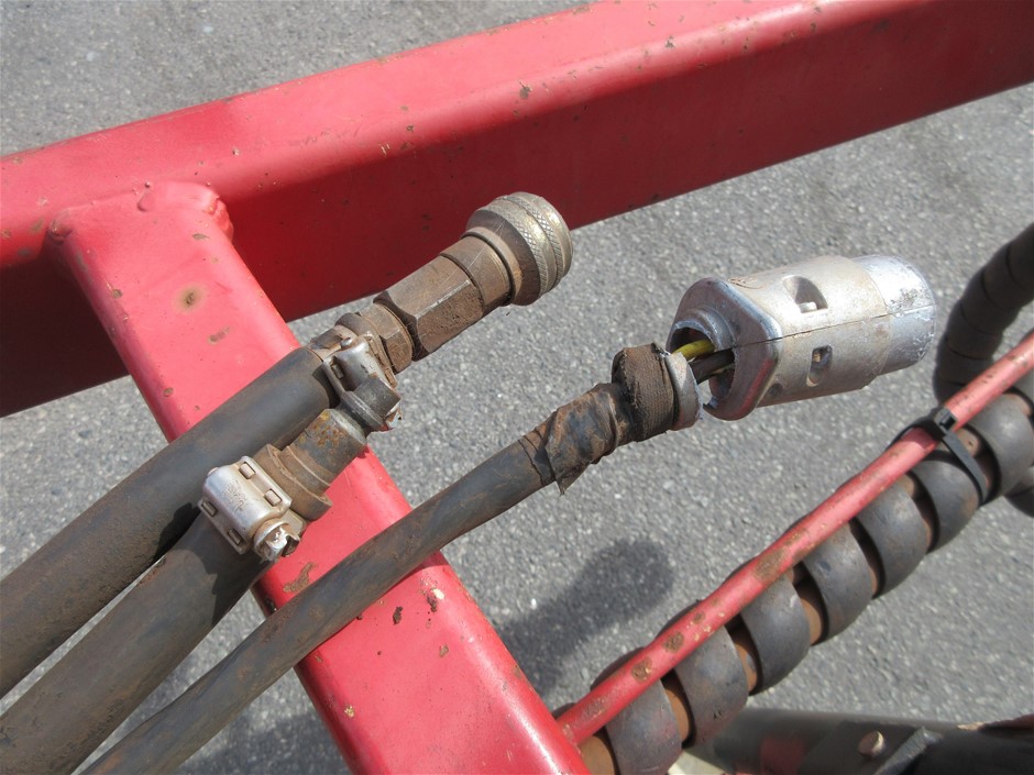 2023 Red Shoprider Streamer