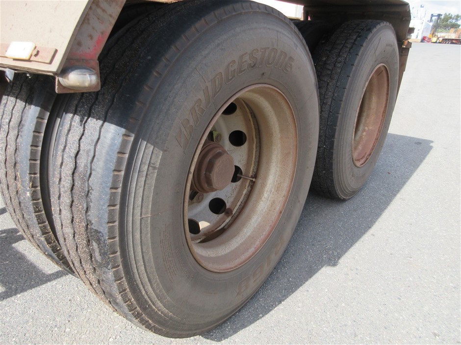 <p>2007 U-Tow Caged Single Box Trailer</p>