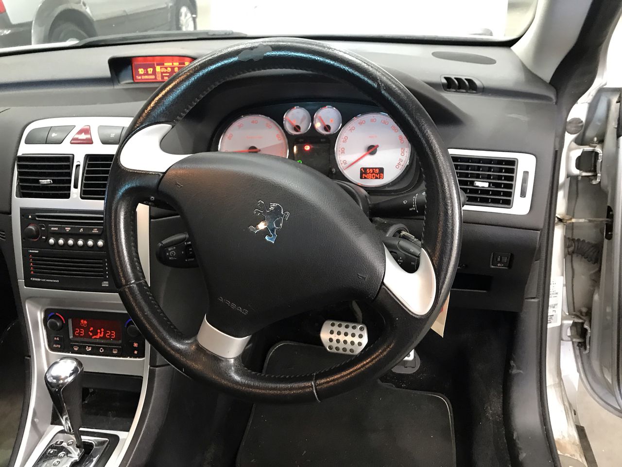 Silver-Filled Cuban Chain Bracelet, 8MM Wide - 19cm