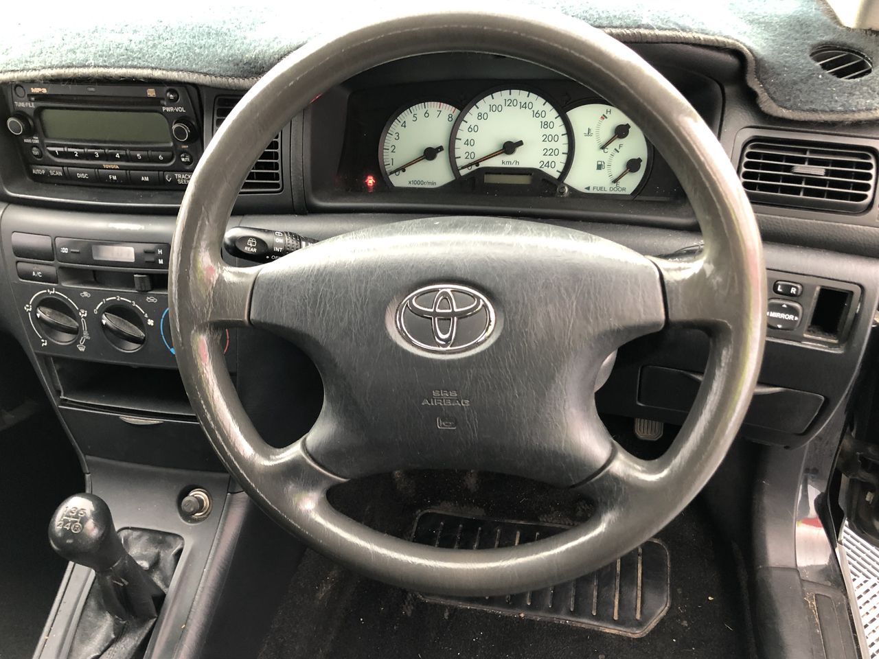 Designer Minimalist Round Eternity Necklace in Silver