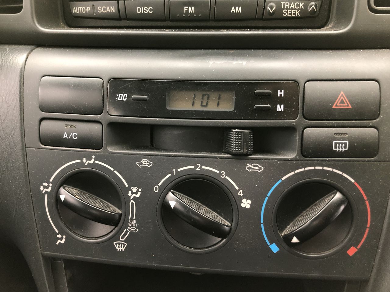 Drop Pendant with Genuine Crystals by Swarovski® - stiff clasp