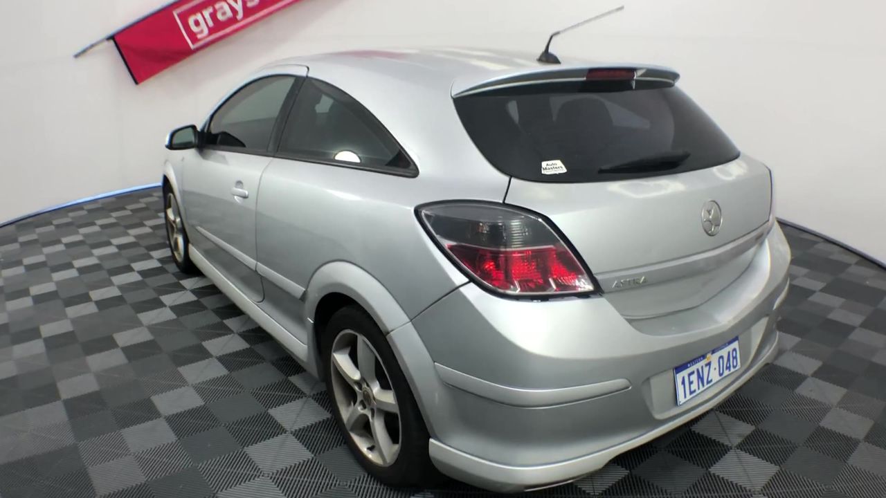 Cute Cross Beaded Bracelet - Gold